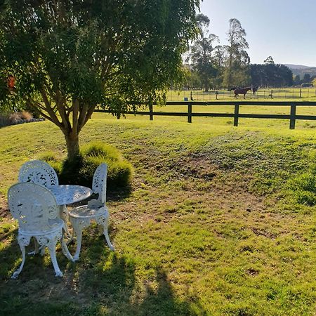Mangaroa, Farmstay Upper Hutt Ngoại thất bức ảnh
