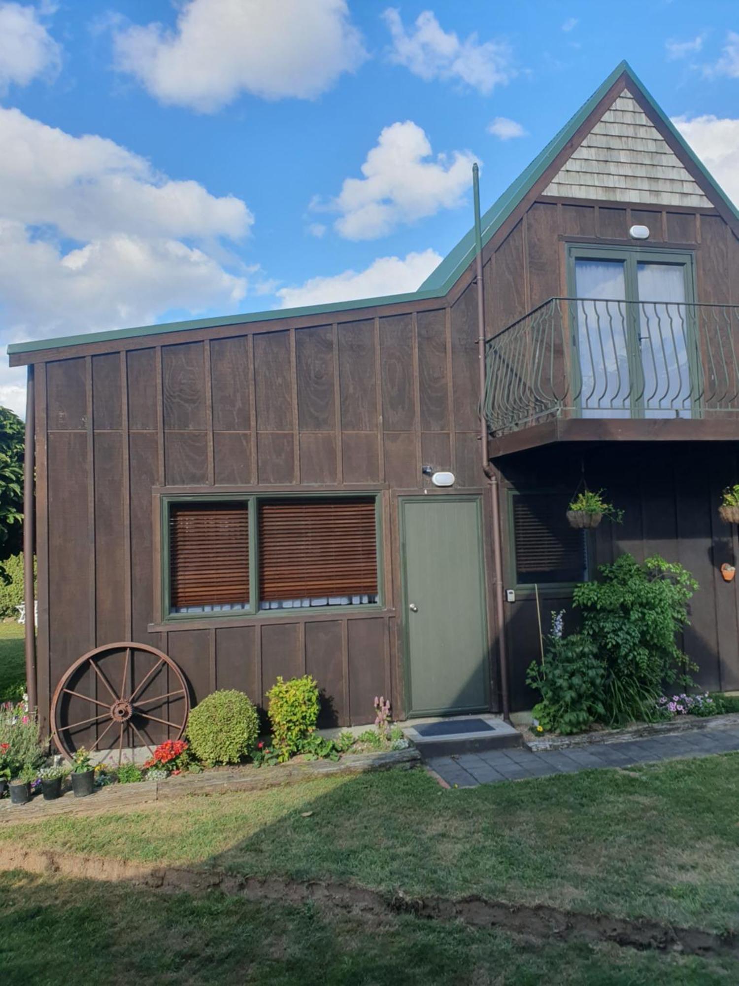 Mangaroa, Farmstay Upper Hutt Ngoại thất bức ảnh